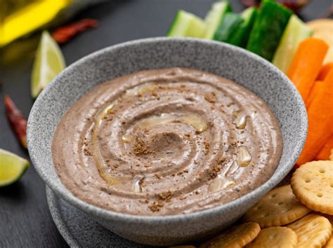 How many calories are in black bean hummus - calories, carbs, nutrition