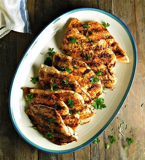 How many calories are in blackened cajun chicken breast - calories, carbs, nutrition