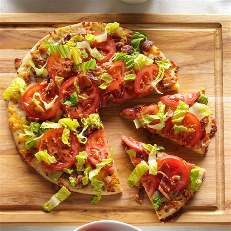 How many calories are in blt pizza - calories, carbs, nutrition