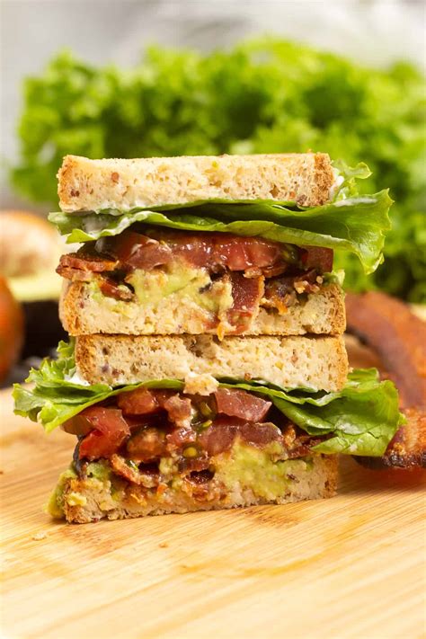 How many calories are in blta sandwich - half order - calories, carbs, nutrition