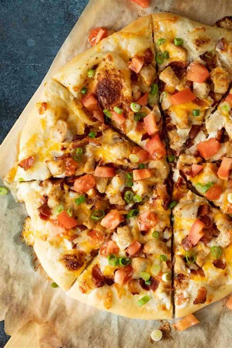 How many calories are in blue cheese and bacon pizza wheat crust - calories, carbs, nutrition