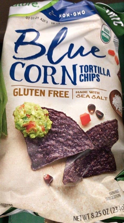 How many calories are in blue corn tortilla chips - calories, carbs, nutrition