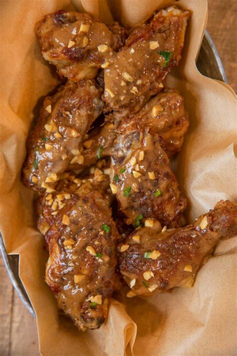 How many calories are in boneless thai peanut chicken wings - calories, carbs, nutrition