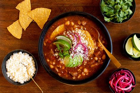 How many calories are in bowl pork shoulder pozole & sweet potato - calories, carbs, nutrition