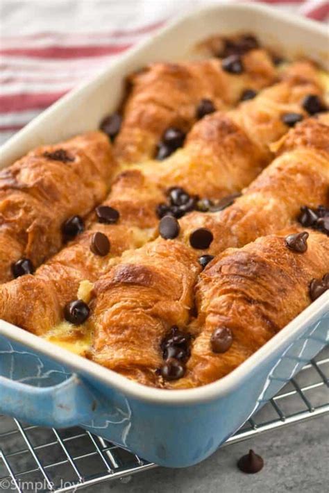 How many calories are in bread pudding - calories, carbs, nutrition