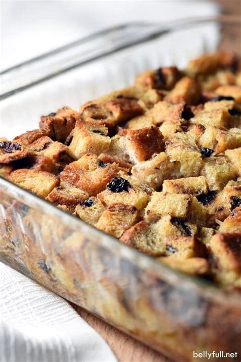 How many calories are in bread pudding with raisins - calories, carbs, nutrition