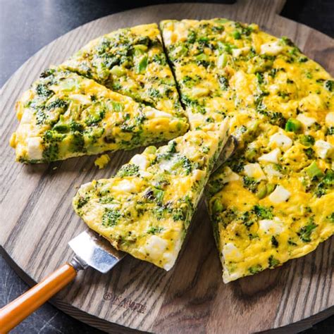 How many calories are in broccoli and feta frittata - calories, carbs, nutrition