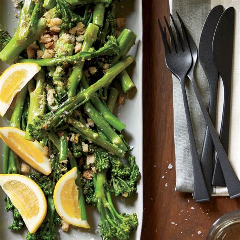 How many calories are in broccolini with crispy lemon crumbs - calories, carbs, nutrition