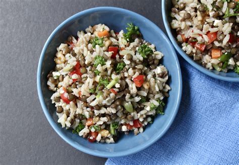 How many calories are in brown rice and lentil salad - calories, carbs, nutrition