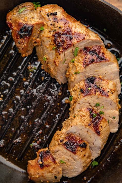 How many calories are in brown sugar bbq pork tenderloin - calories, carbs, nutrition