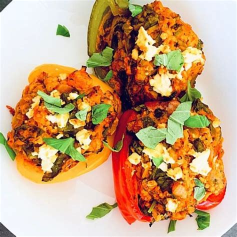 How many calories are in bulgur and spinach stuffed peppers - calories, carbs, nutrition