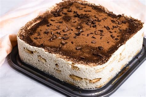 How many calories are in cake tiramisu slc=4x8 hp - calories, carbs, nutrition