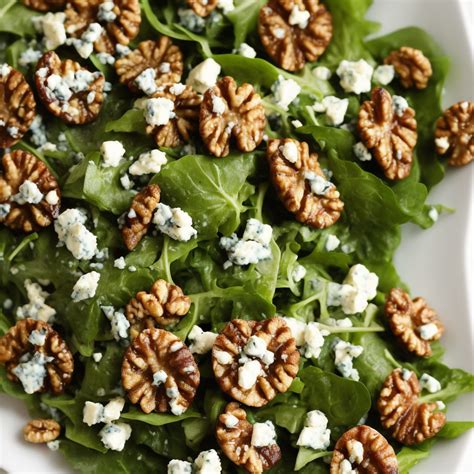 How many calories are in candied walnut gorgonzola salad - calories, carbs, nutrition