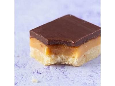 How many calories are in caramel almond shortbread - calories, carbs, nutrition