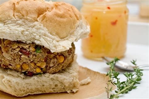 How many calories are in caribbean bean burger - calories, carbs, nutrition