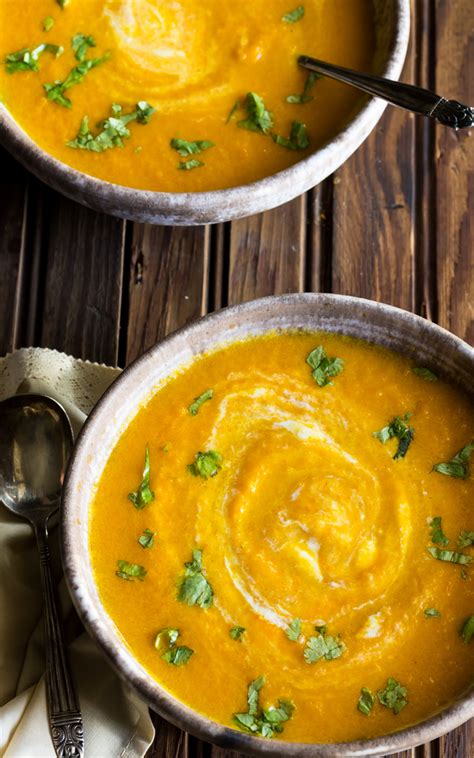 How many calories are in carrot, chili and cilantro soup - calories, carbs, nutrition