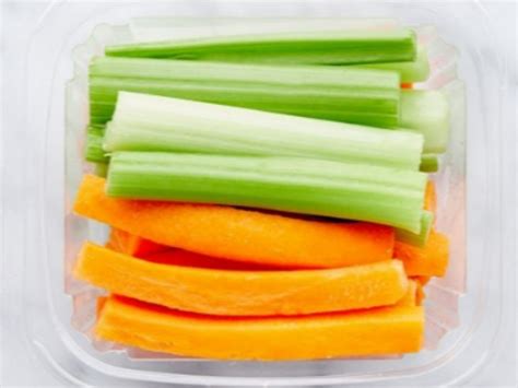 How many calories are in carrot and celery sticks - calories, carbs, nutrition