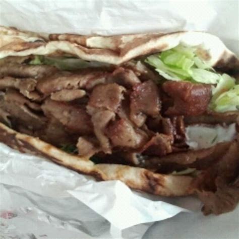 How many calories are in carved lamb gyro platter - calories, carbs, nutrition