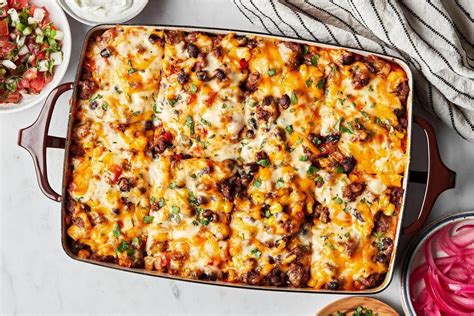 How many calories are in cheese enchilada casserette - calories, carbs, nutrition