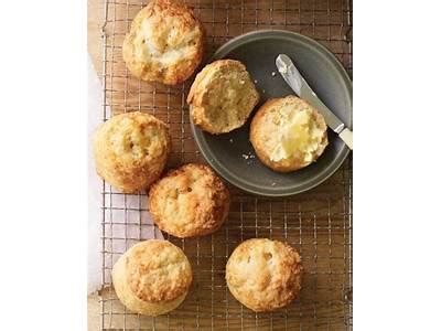 How many calories are in cheese scone - calories, carbs, nutrition