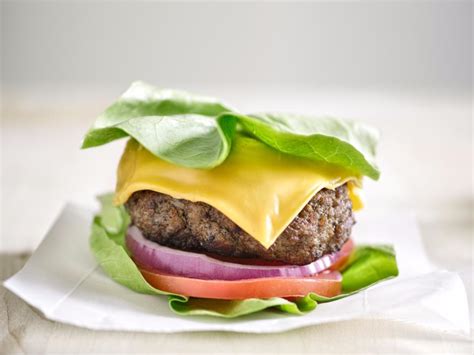 How many calories are in cheeseburger wrap - calories, carbs, nutrition