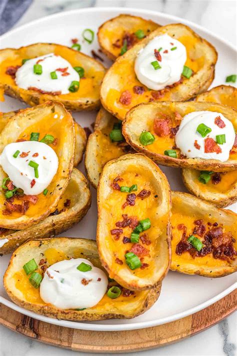 How many calories are in cheesy potato skins - calories, carbs, nutrition