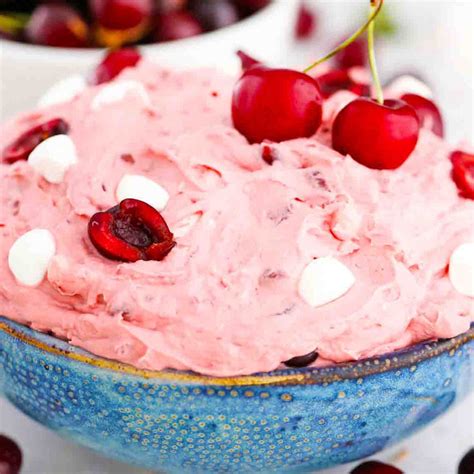 How many calories are in cherry and cheesecake - calories, carbs, nutrition
