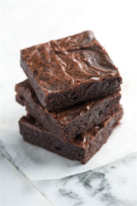 How many calories are in chewy chocolate brownie - calories, carbs, nutrition