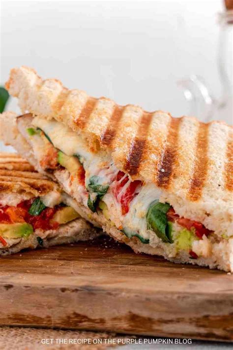 How many calories are in chicken and avocado panini with chipotle mayo on multigrain - calories, carbs, nutrition