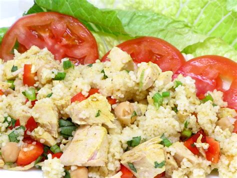 How many calories are in chicken and couscous salad - calories, carbs, nutrition