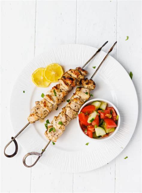 How many calories are in chicken and tomato skewers - calories, carbs, nutrition