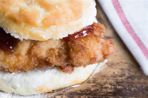 How many calories are in chicken biscuit - calories, carbs, nutrition