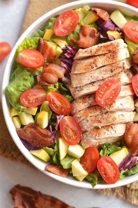 How many calories are in chicken blt salad plate - calories, carbs, nutrition