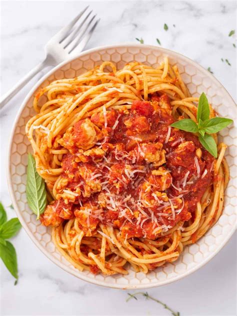 How many calories are in chicken bolognese - calories, carbs, nutrition