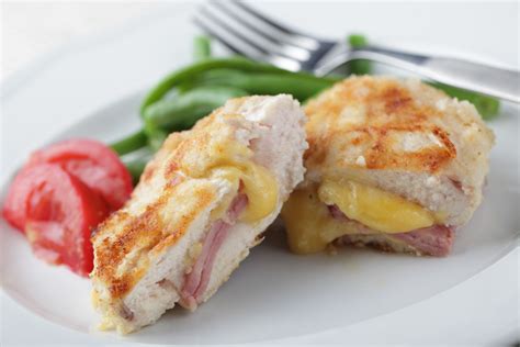 How many calories are in chicken cordon bleu - calories, carbs, nutrition