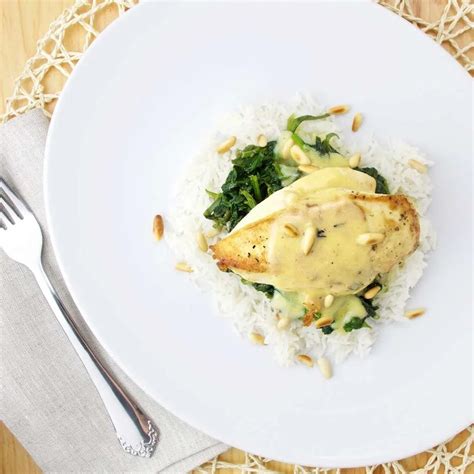 How many calories are in chicken florentine with rice, gravy and vegetable - calories, carbs, nutrition