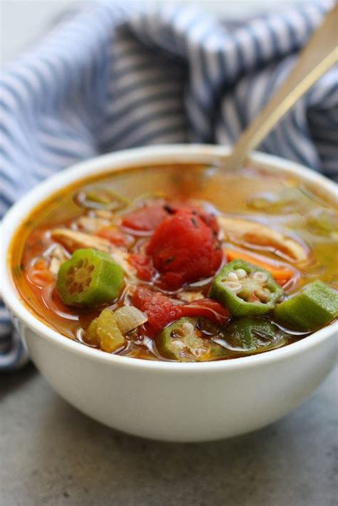 How many calories are in chicken gumbo soup - small - calories, carbs, nutrition