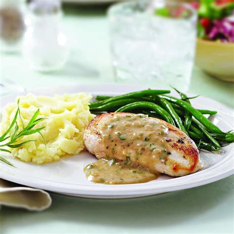 How many calories are in chicken in tarragon sauce - calories, carbs, nutrition