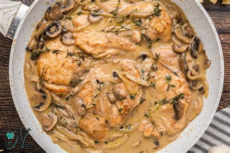 How many calories are in chicken marsala with roasted garlic (16570.15) - calories, carbs, nutrition