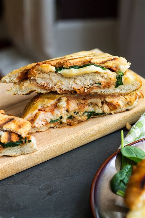 How many calories are in chicken parm panini - calories, carbs, nutrition