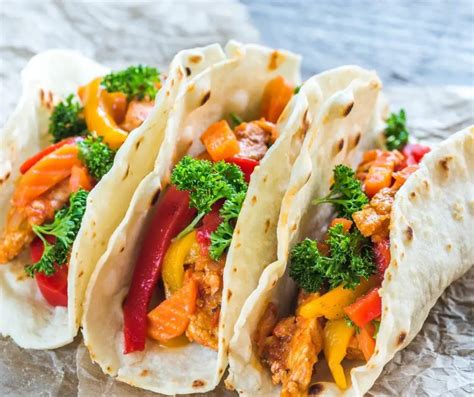 How many calories are in chicken taco meat - calories, carbs, nutrition