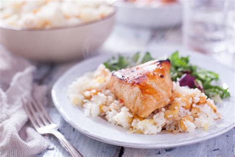 How many calories are in chicken teriyaki with cashew pineapple rice - calories, carbs, nutrition