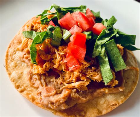 How many calories are in chicken tinga tostada - calories, carbs, nutrition