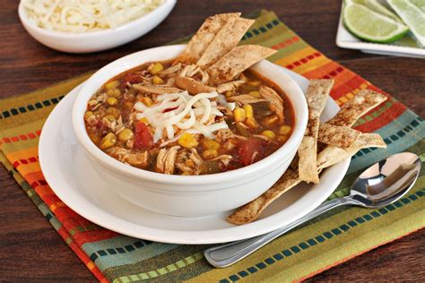 How many calories are in chicken tortilla stew - calories, carbs, nutrition