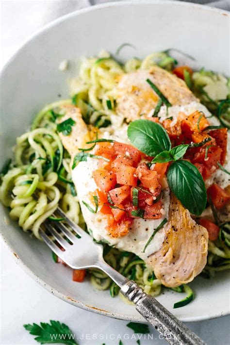 How many calories are in chickn bruschetta zucchini noodles plt - calories, carbs, nutrition