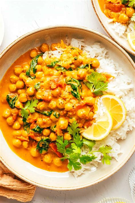 How many calories are in chickpea curry served with basmati rice and poppadom - calories, carbs, nutrition