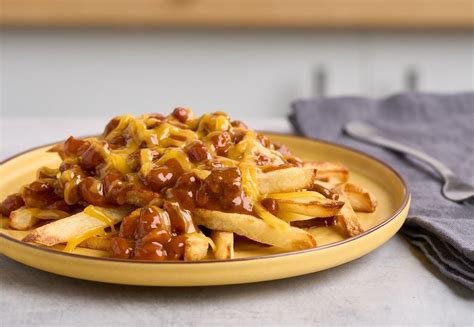 How many calories are in chili cheese fries - calories, carbs, nutrition