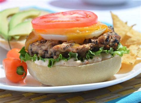 How many calories are in chipotle mayo turkey burger - calories, carbs, nutrition