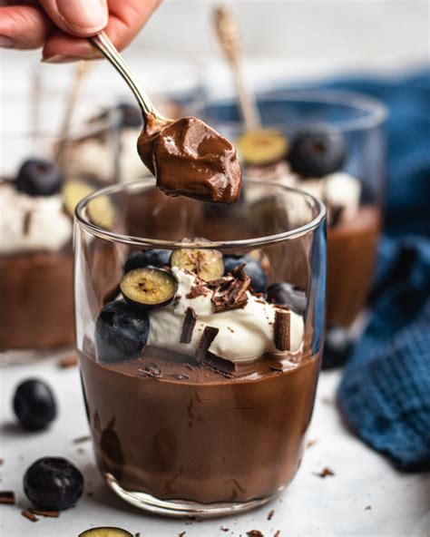 How many calories are in chocolate almond milk pudding - calories, carbs, nutrition
