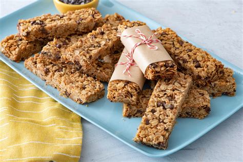 How many calories are in chocolate chip granola bar - calories, carbs, nutrition